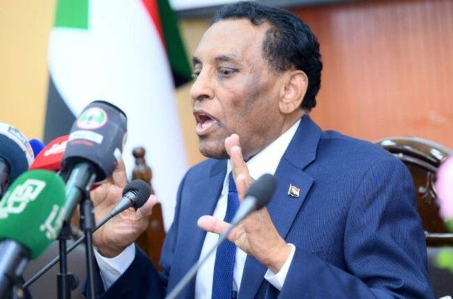 كامل-إدريس-650x430