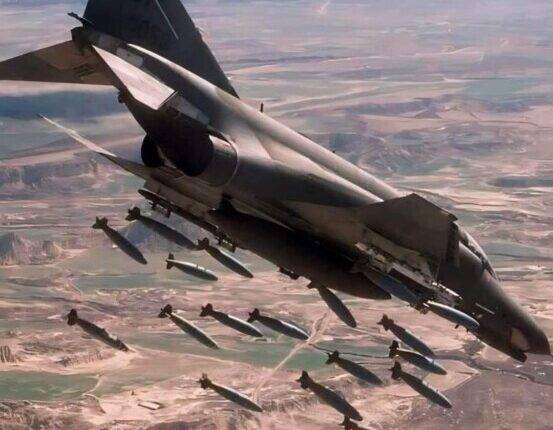 الطيران-الحربي-553x430